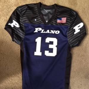 Meet your Posher, Amari